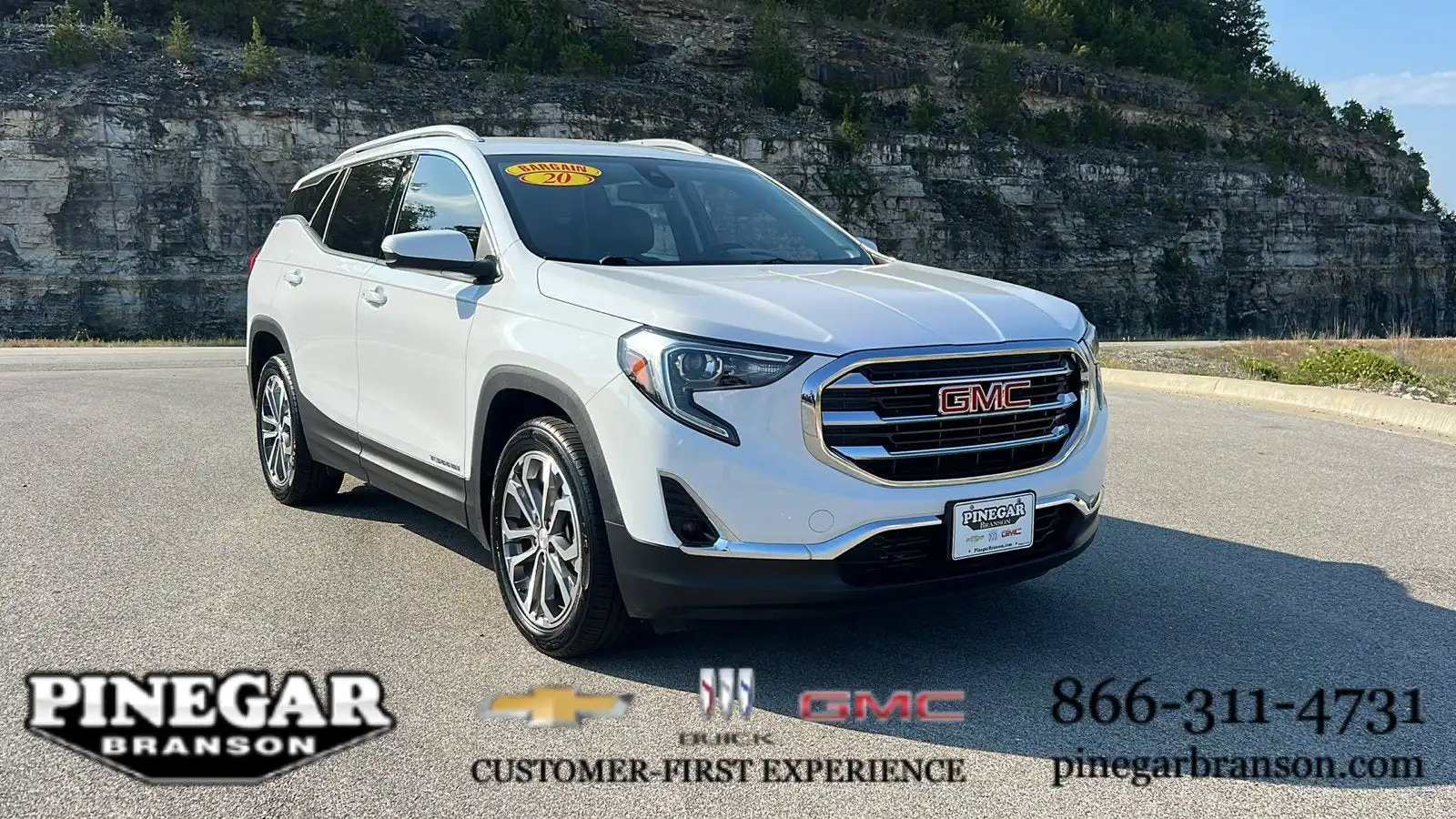 2020 GMC Terrain SLT FWD's photo