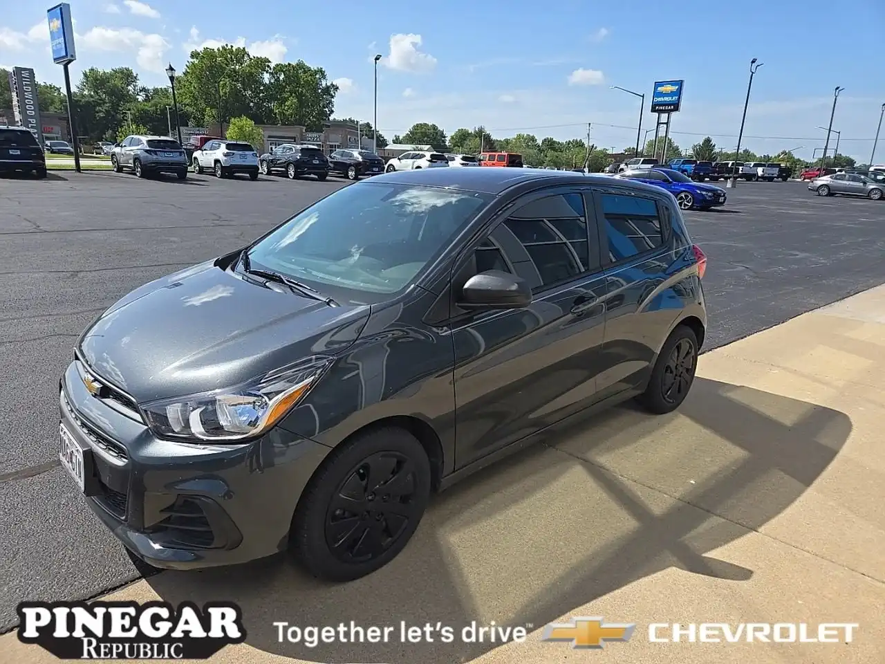 2017 Chevrolet Spark LS CVT 1SB's photo