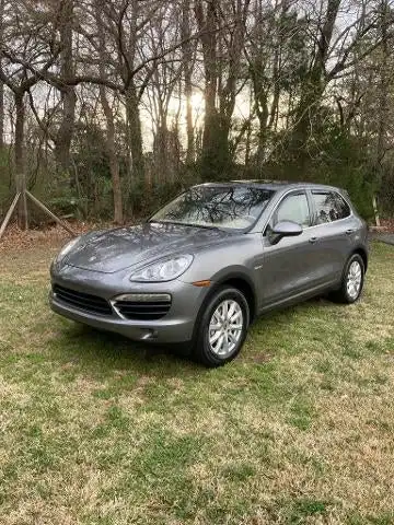 2014 Porsche Cayenne S Hybrid's photo