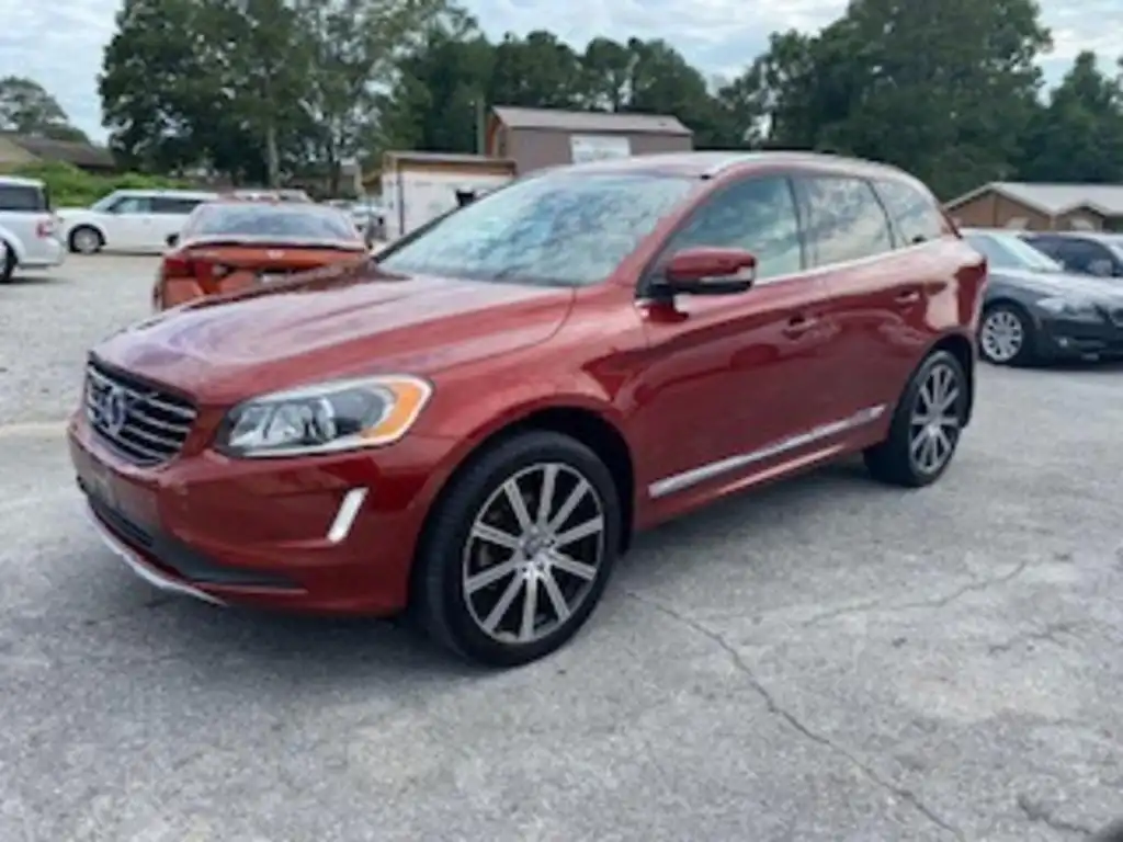 2016 Volvo XC60 T6 FWD Auto Platinum's photo