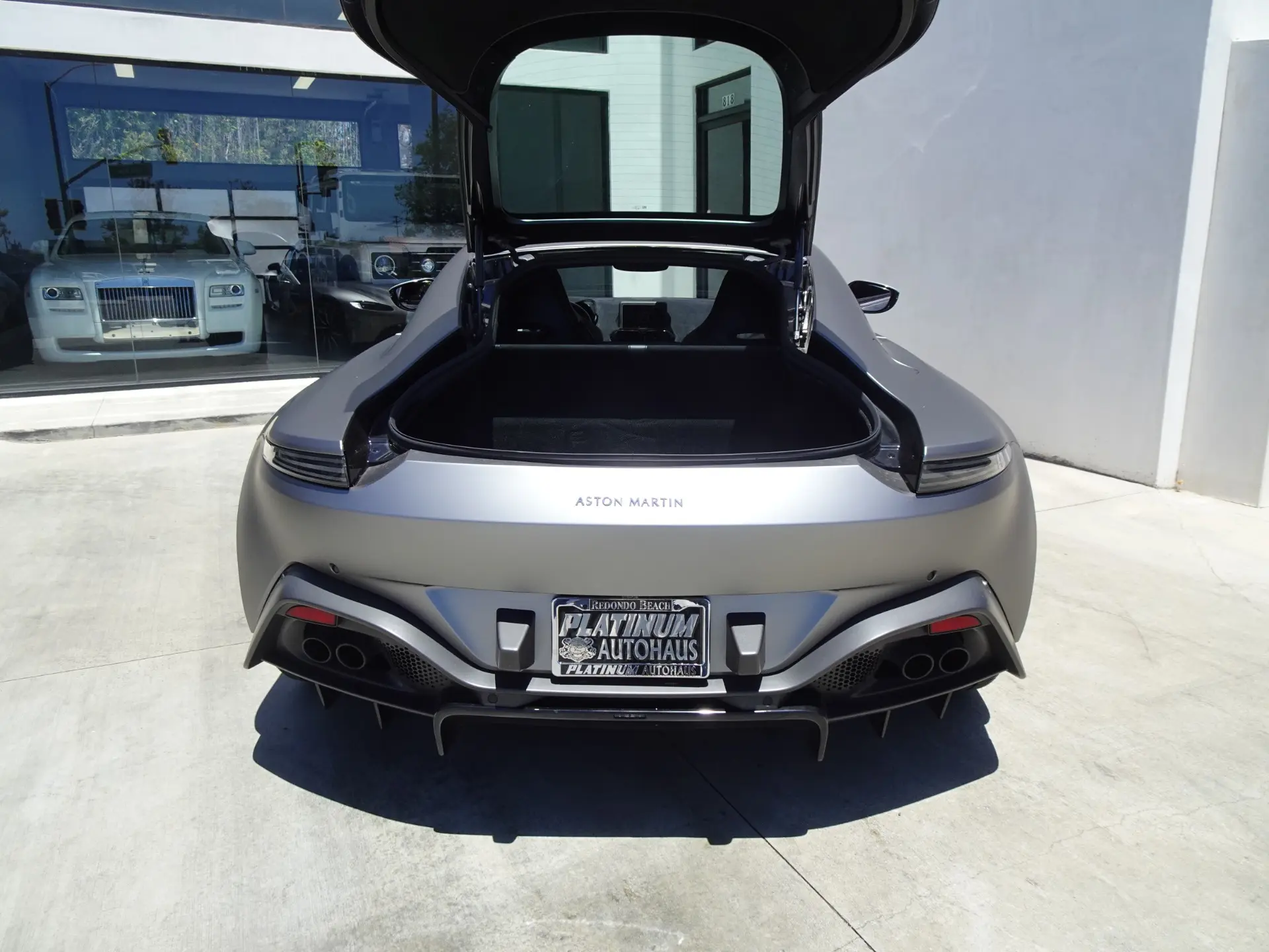 2020 Aston Martin Vantage 4.0 V8 photo 4