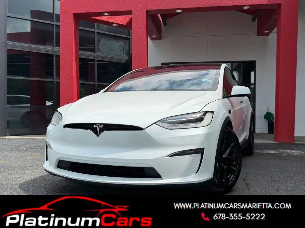2023 Tesla Model X Long Range's photo
