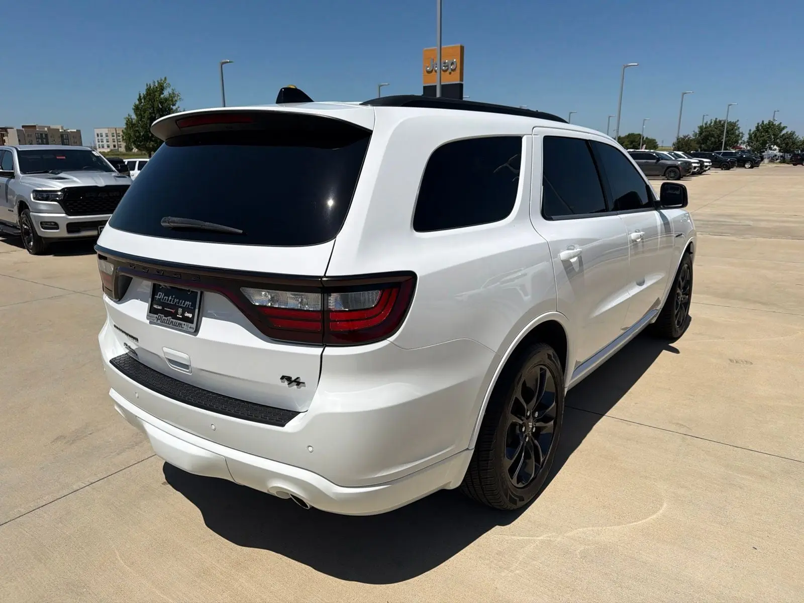 2023 Dodge Durango R/T Plus RWD photo 5