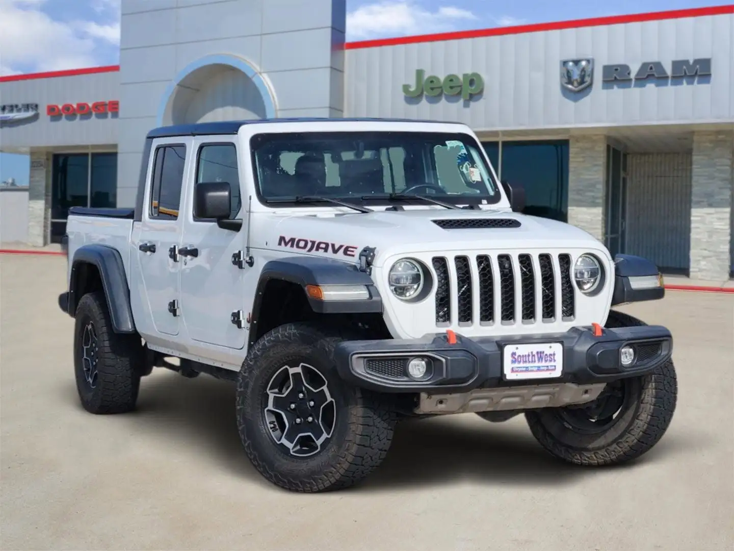 2021 Jeep Gladiator Mojave's photo
