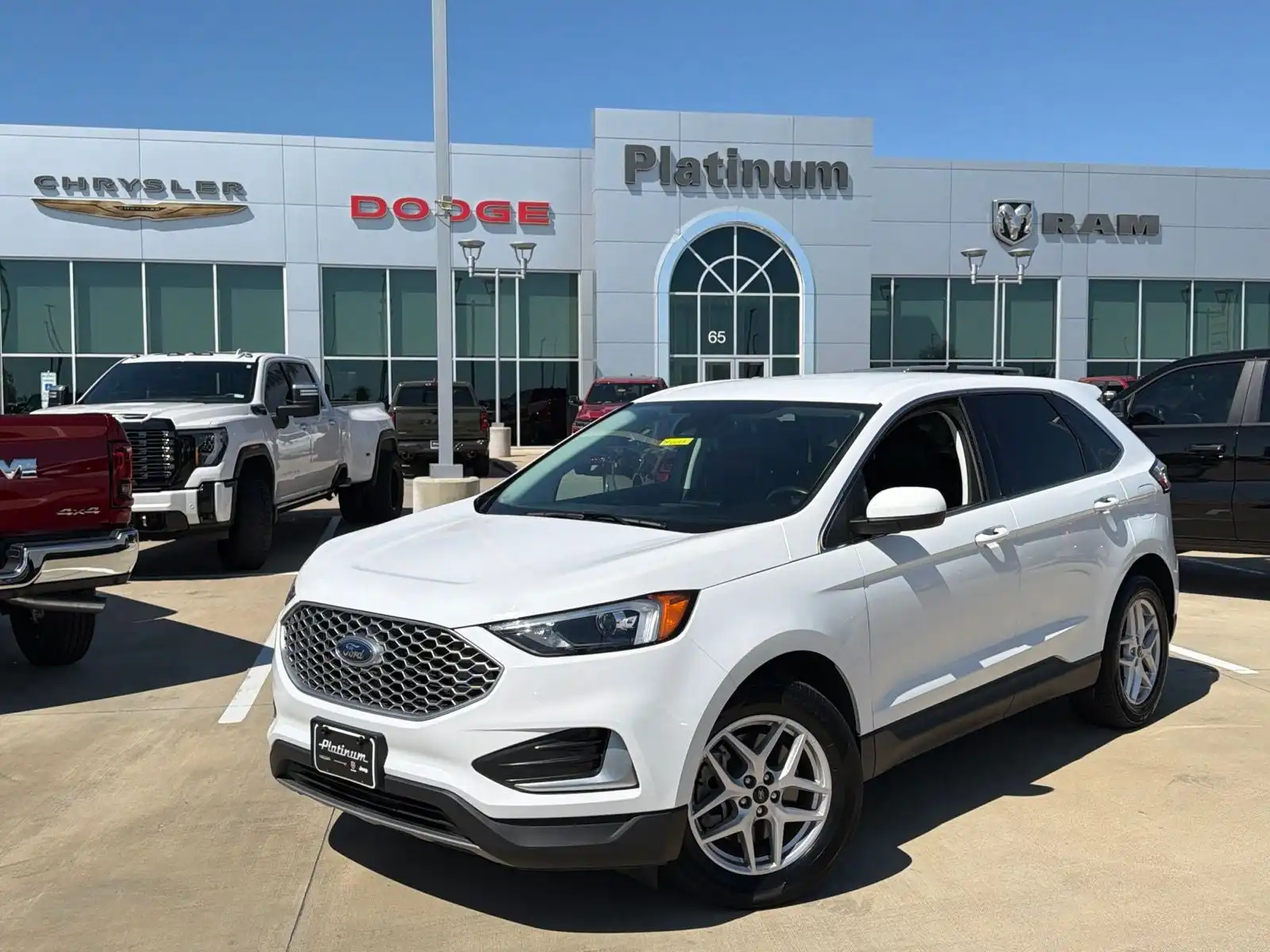 2024 Ford Edge SEL AWD's photo