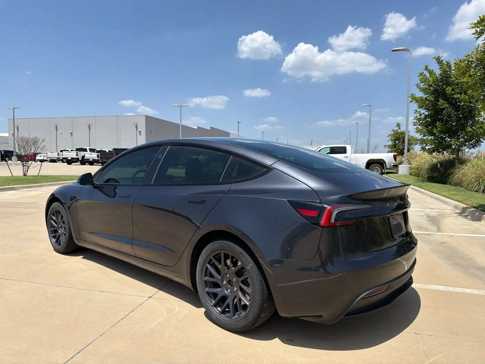 2024 Tesla Model 3 Base photo 5