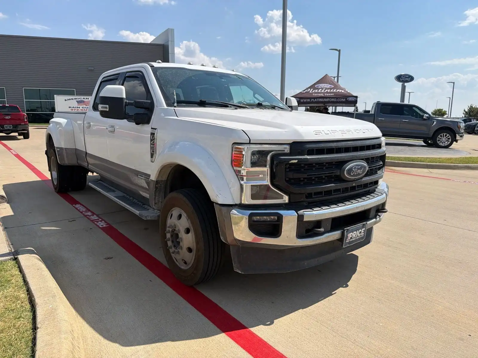 2020 Ford F-450 Lariat 4WD Crew Cab DRW 8' Box's photo
