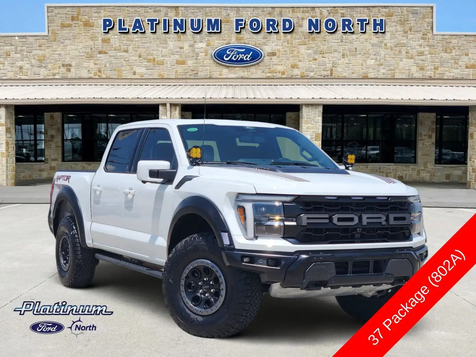 2025 Ford F-150 Raptor 4x4 SuperCrew 5-1/2 Box's photo