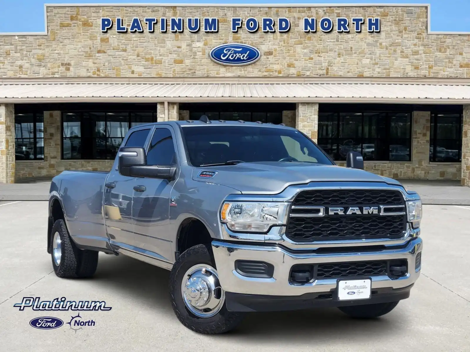 2023 RAM 3500 Tradesman 4X4 Crew Cab LWB's photo