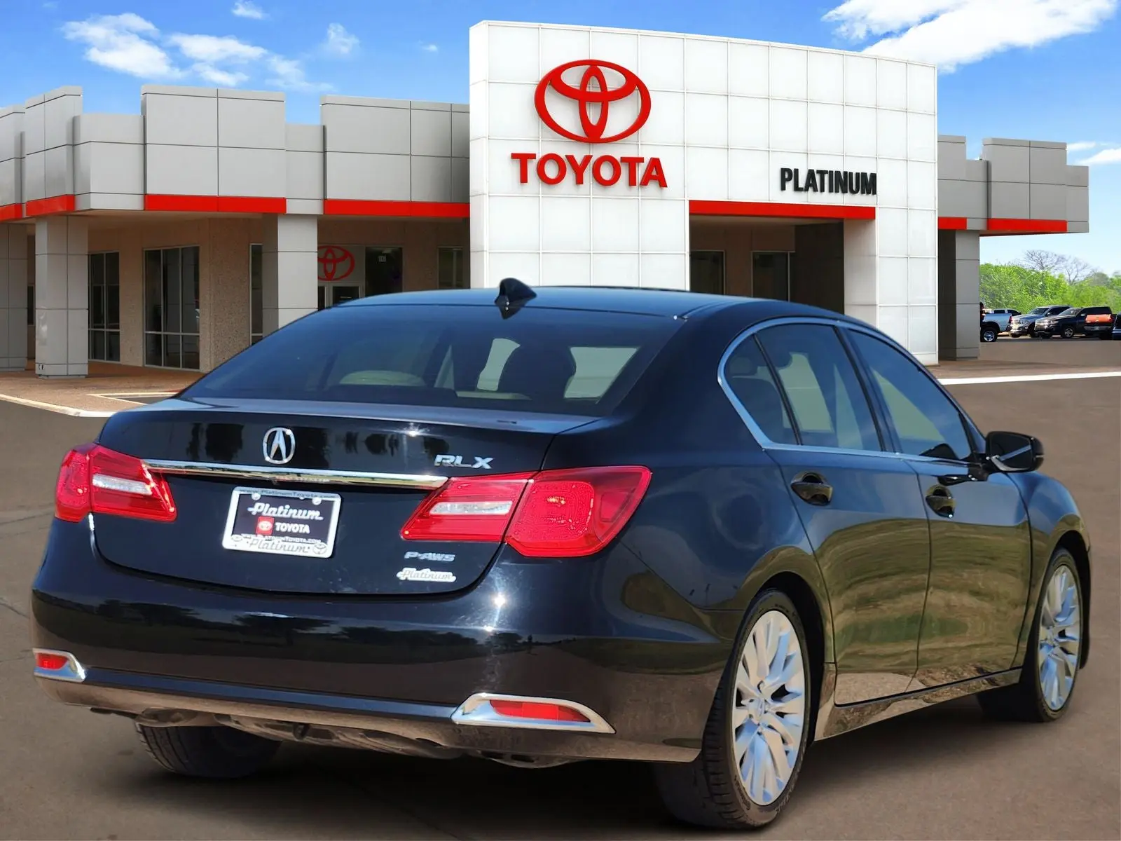 2014 Acura RLX 3.5 W/ Technology Package photo 4