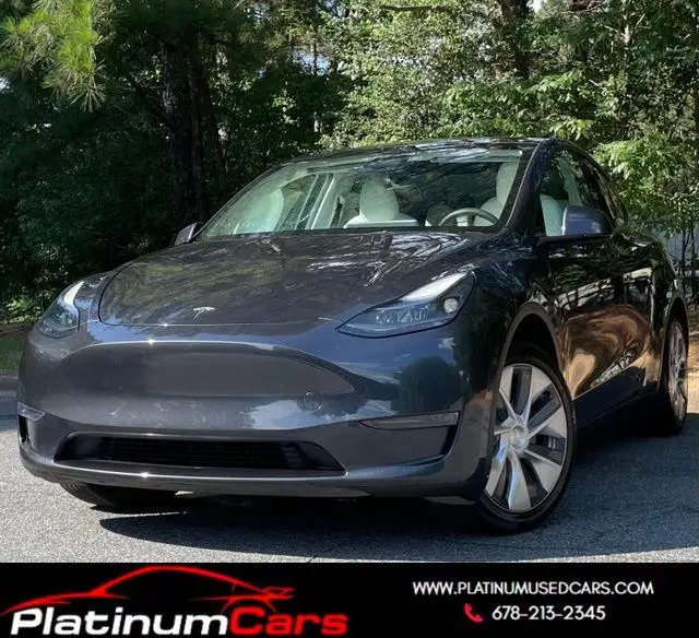 2024 Tesla Model Y Long Range RWD photo 1