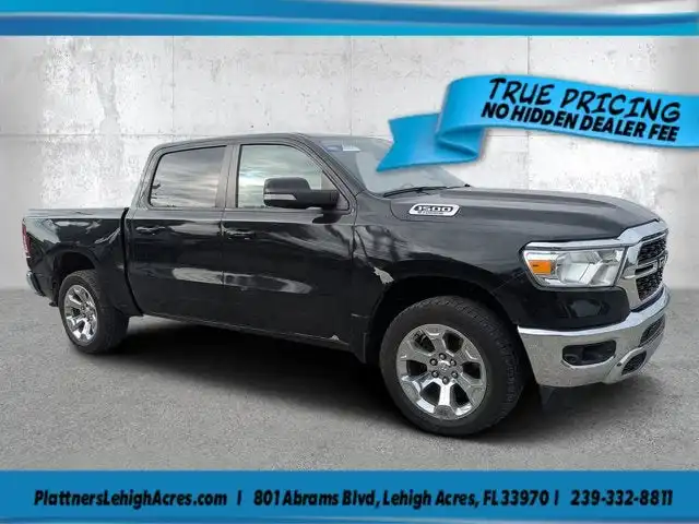 2022 RAM 1500 Big Horn/Lone Star 4x4 Crew Cab 5'7's photo
