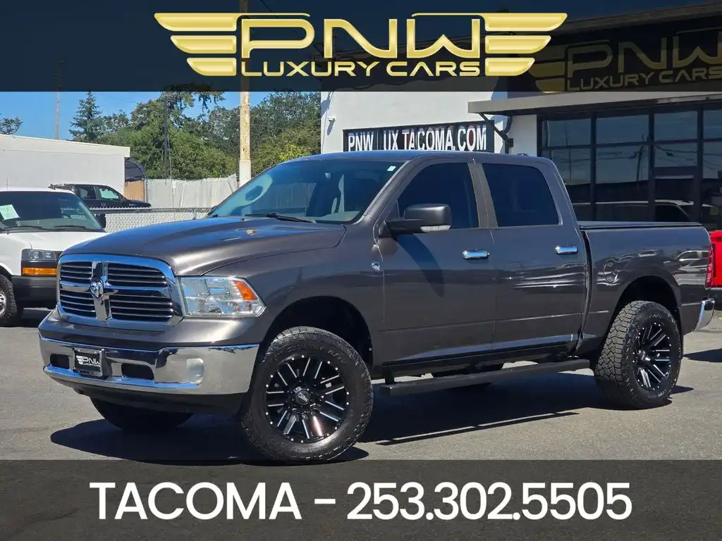 2015 RAM 1500 SLT Crew Cab 4x4's photo