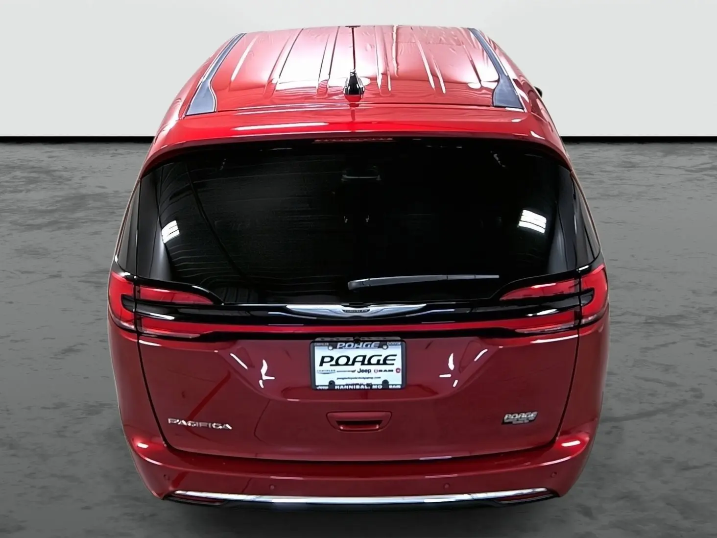 2026 Chrysler Pacifica Select photo 3