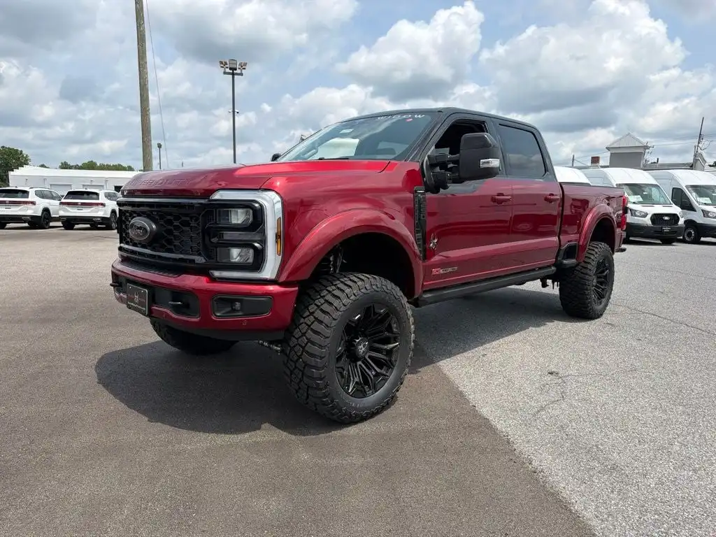 2026 Ford F-250 Lariat 4x4 Crew Cab 6-3/4' Box's photo