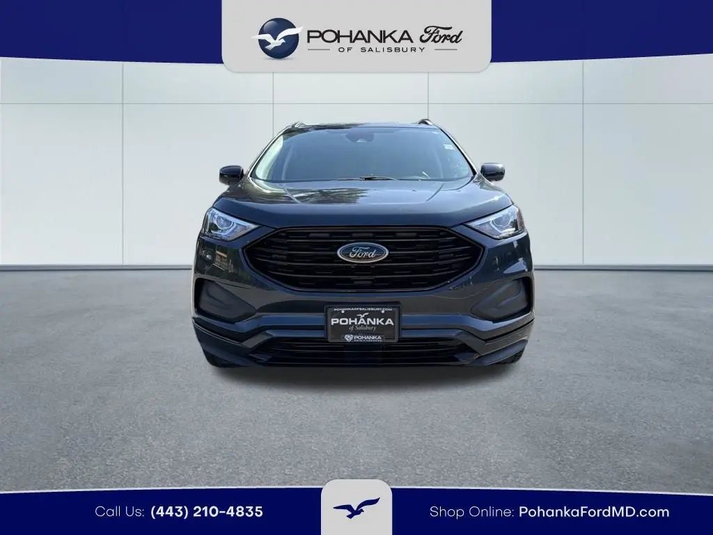 2024 Ford Edge SE AWD photo 3