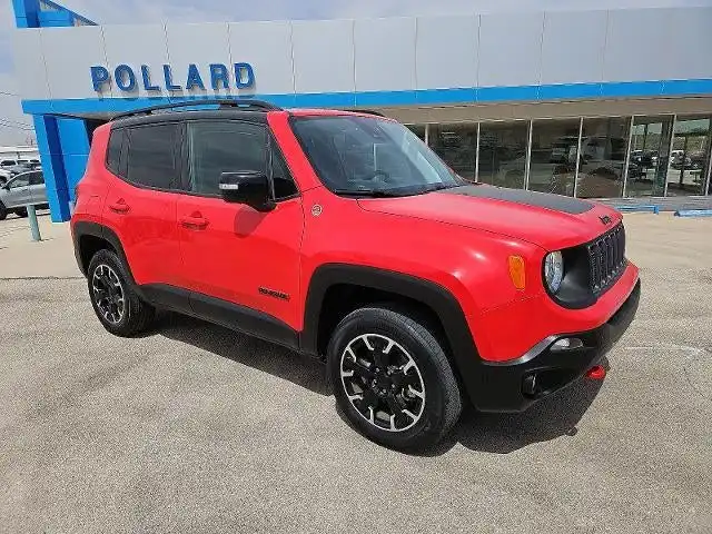 2023 Jeep Renegade Trailhawk 4WD's photo