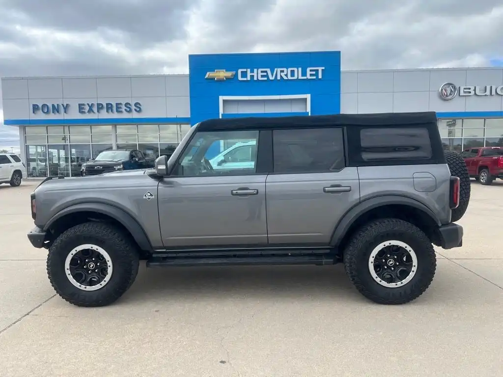2022 Ford Bronco Outer Banks Advanced 4x4's photo