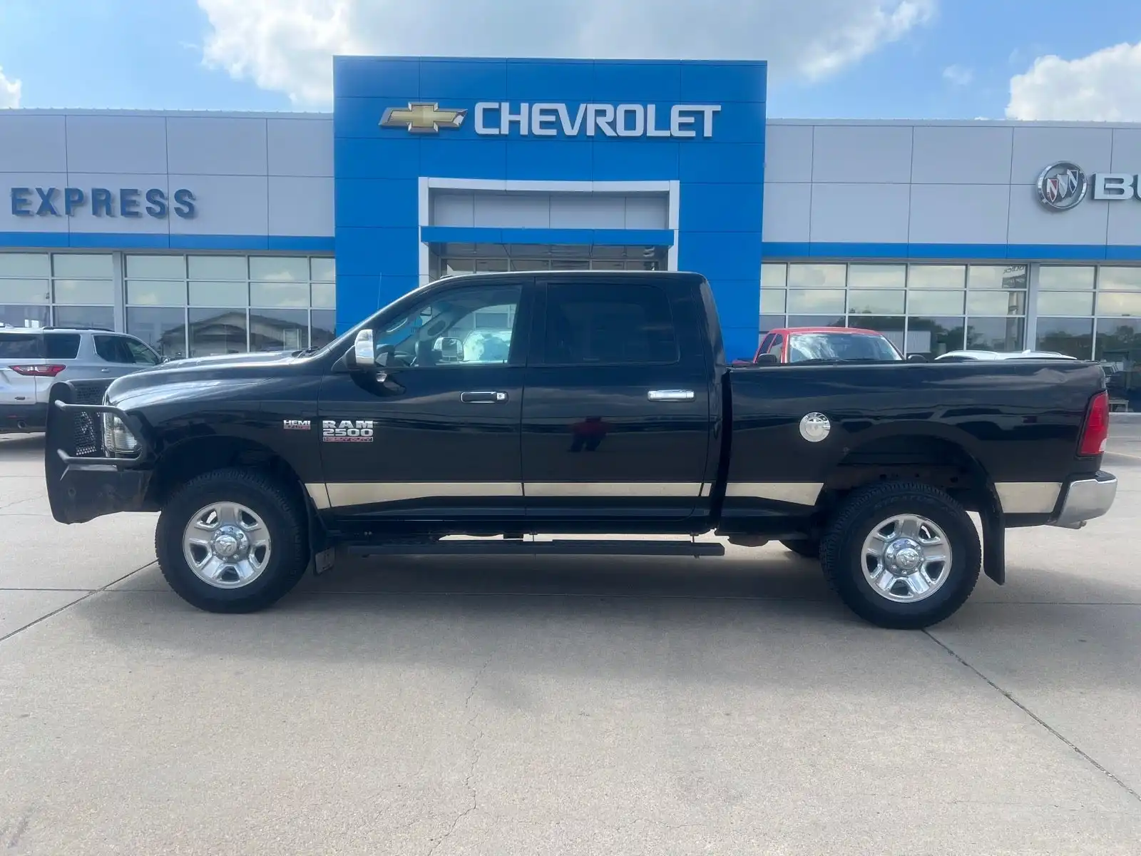 2015 RAM 2500 Tradesman 4X4 Crew Cab SWB's photo