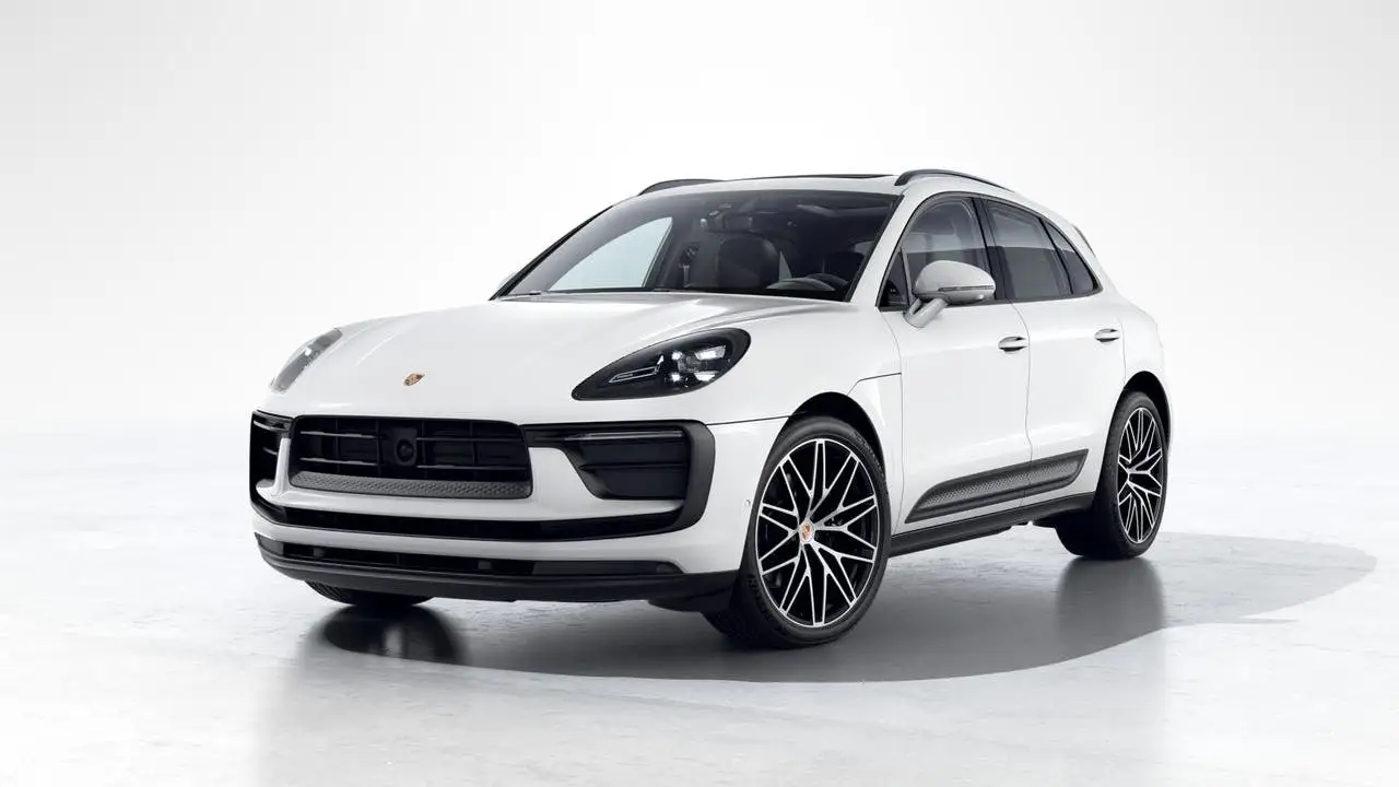 2026 Porsche Macan Base photo 1