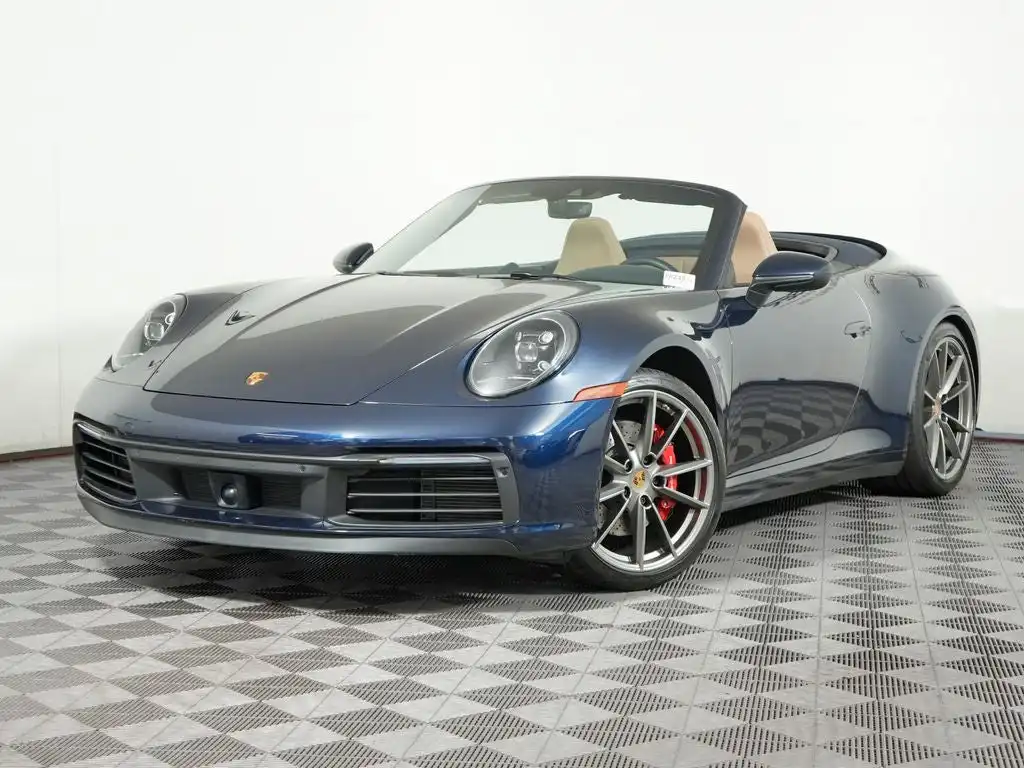 2020 Porsche 911 Carrera S Cabriolet's photo