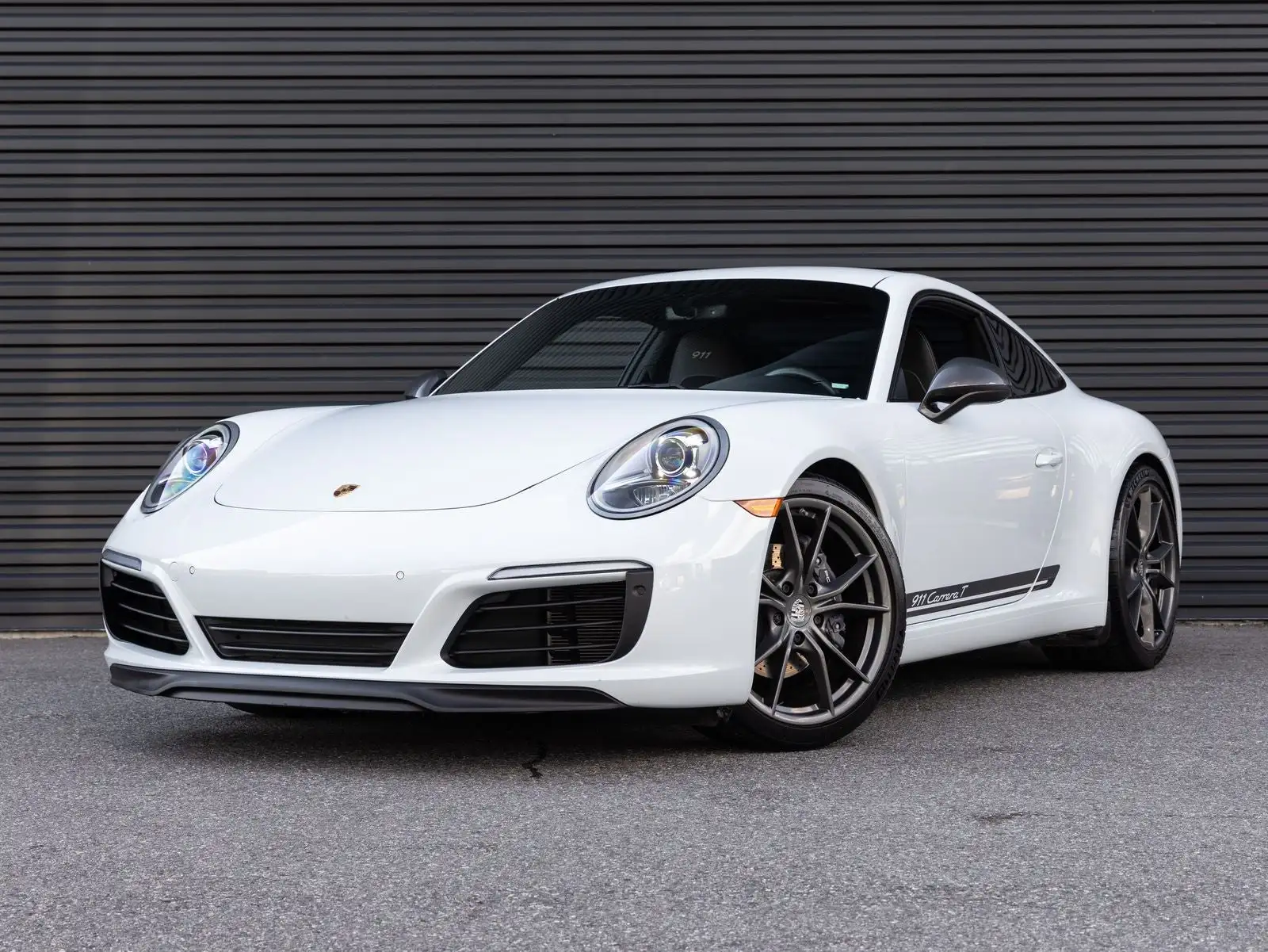 2018 Porsche 911 Carrera T Coupe's photo