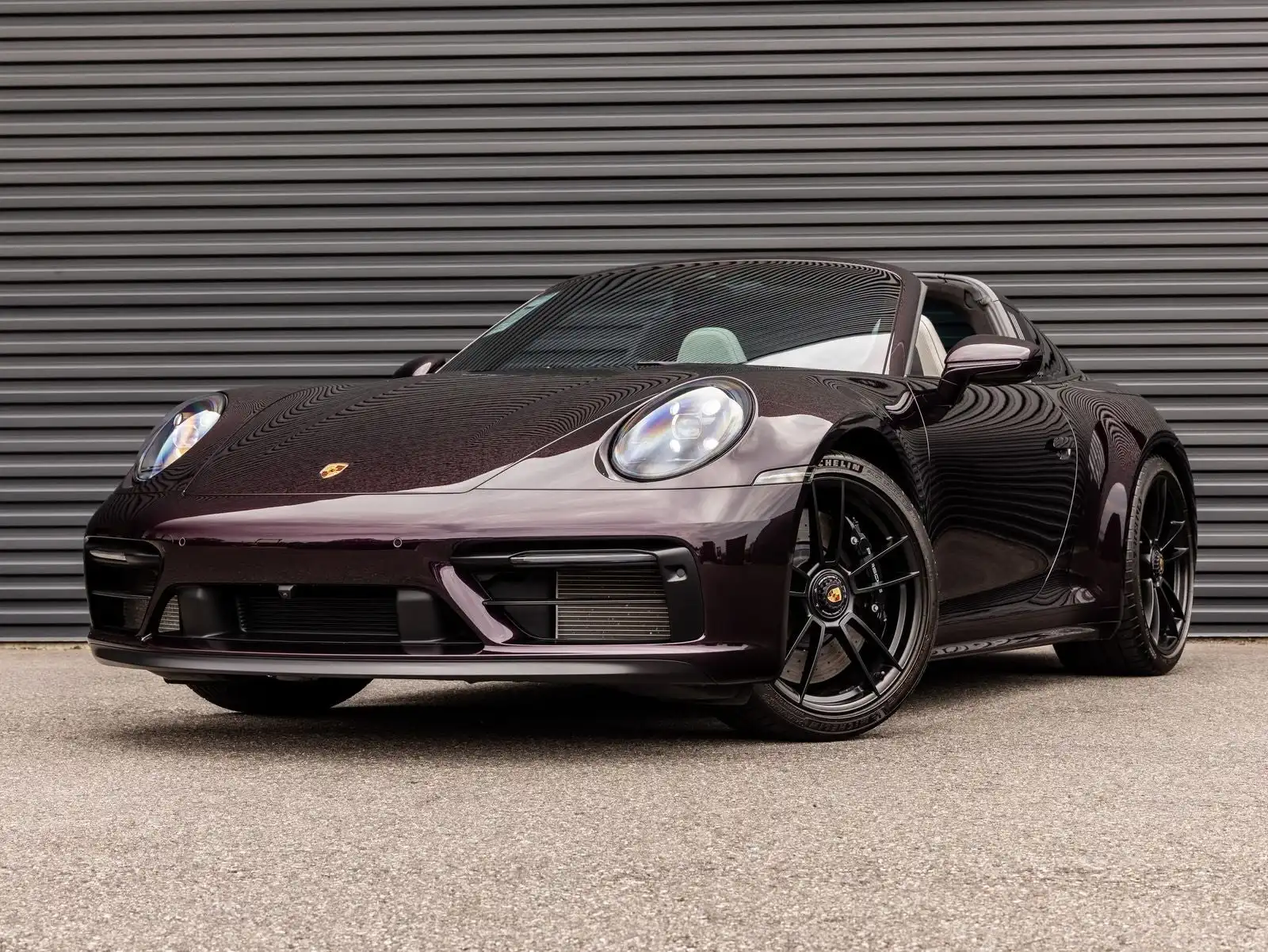 2024 Porsche 911 Targa 4 GTS's photo
