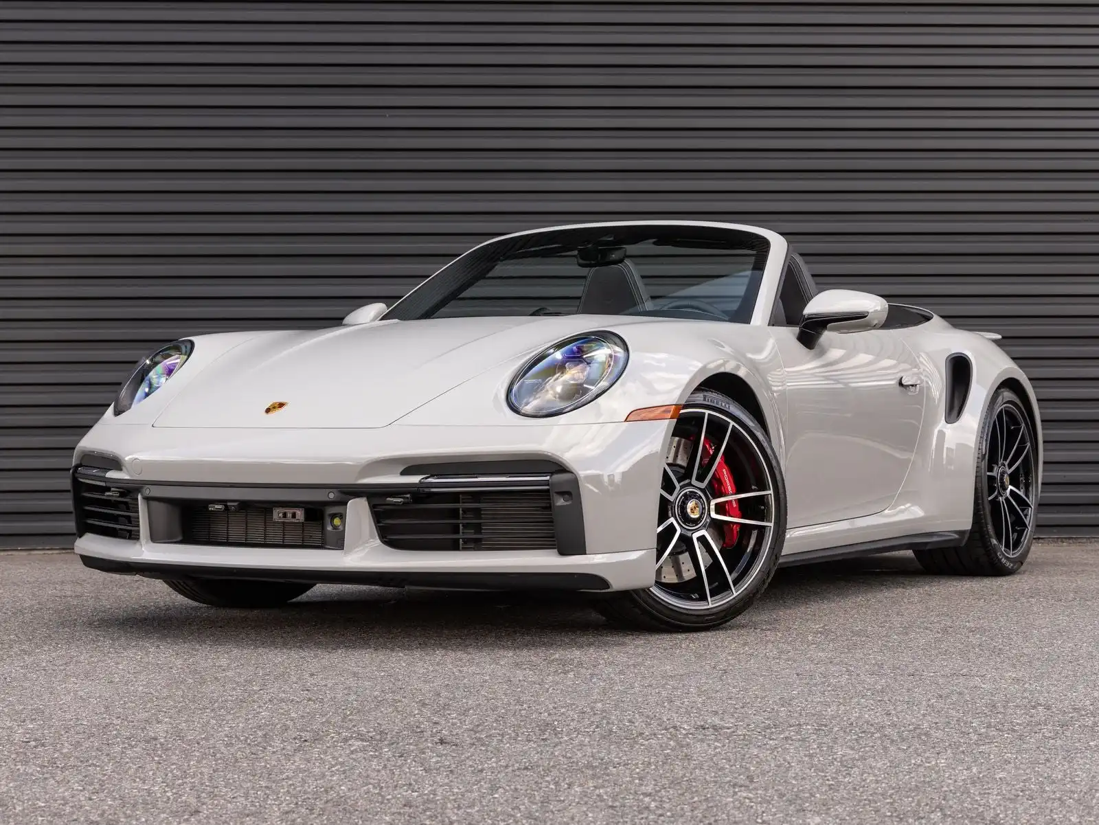 2022 Porsche 911 Turbo Cabriolet's photo