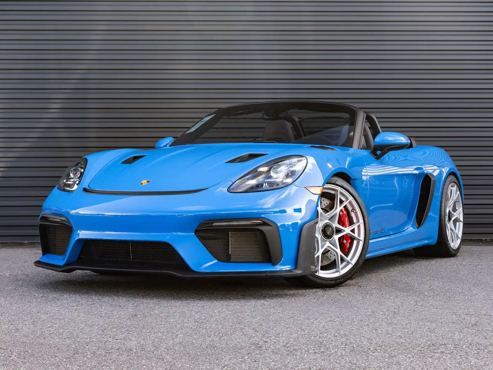 2025 Porsche 718 Spyder RS's photo
