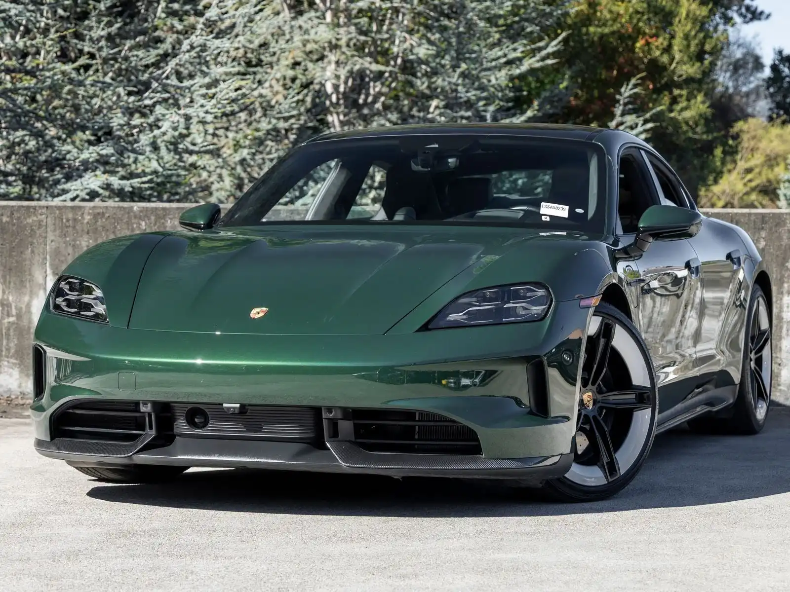 2025 Porsche Taycan GTS's photo