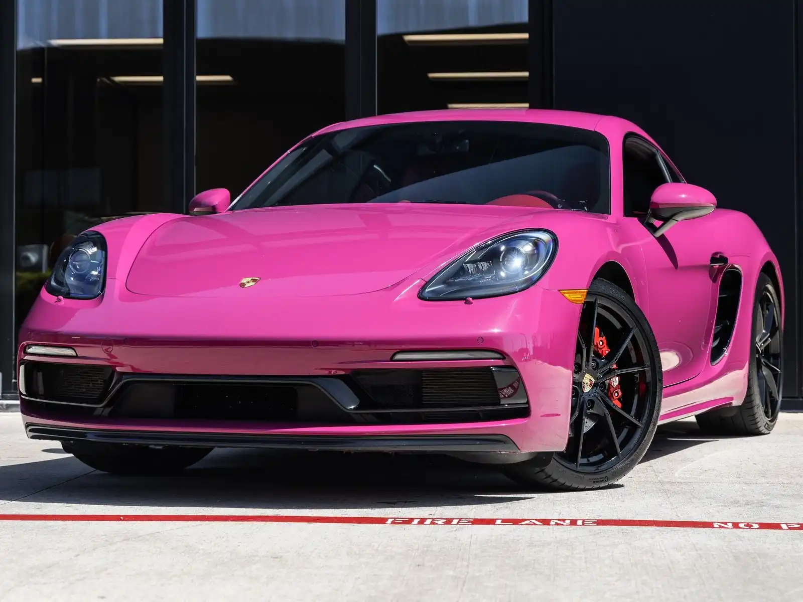 2024 Porsche 718 Cayman S's photo