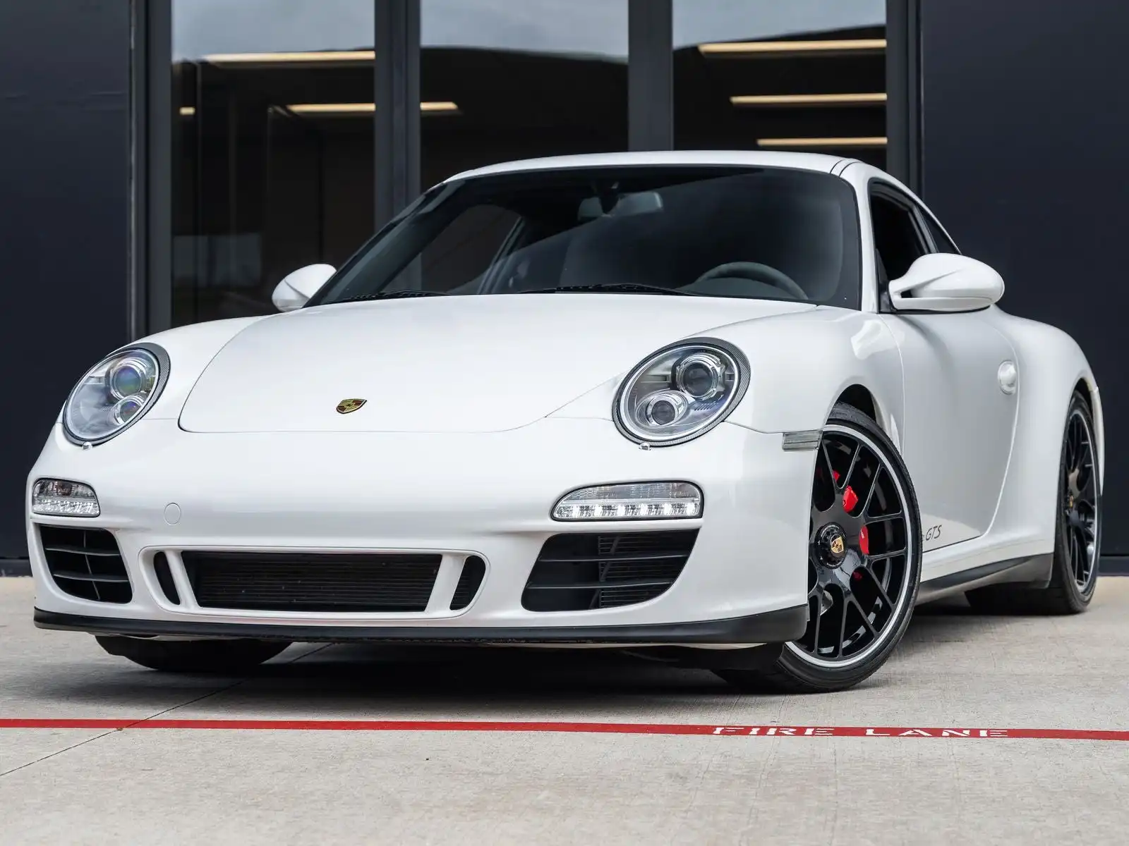 2012 Porsche 911 Carrera GTS Coupe's photo