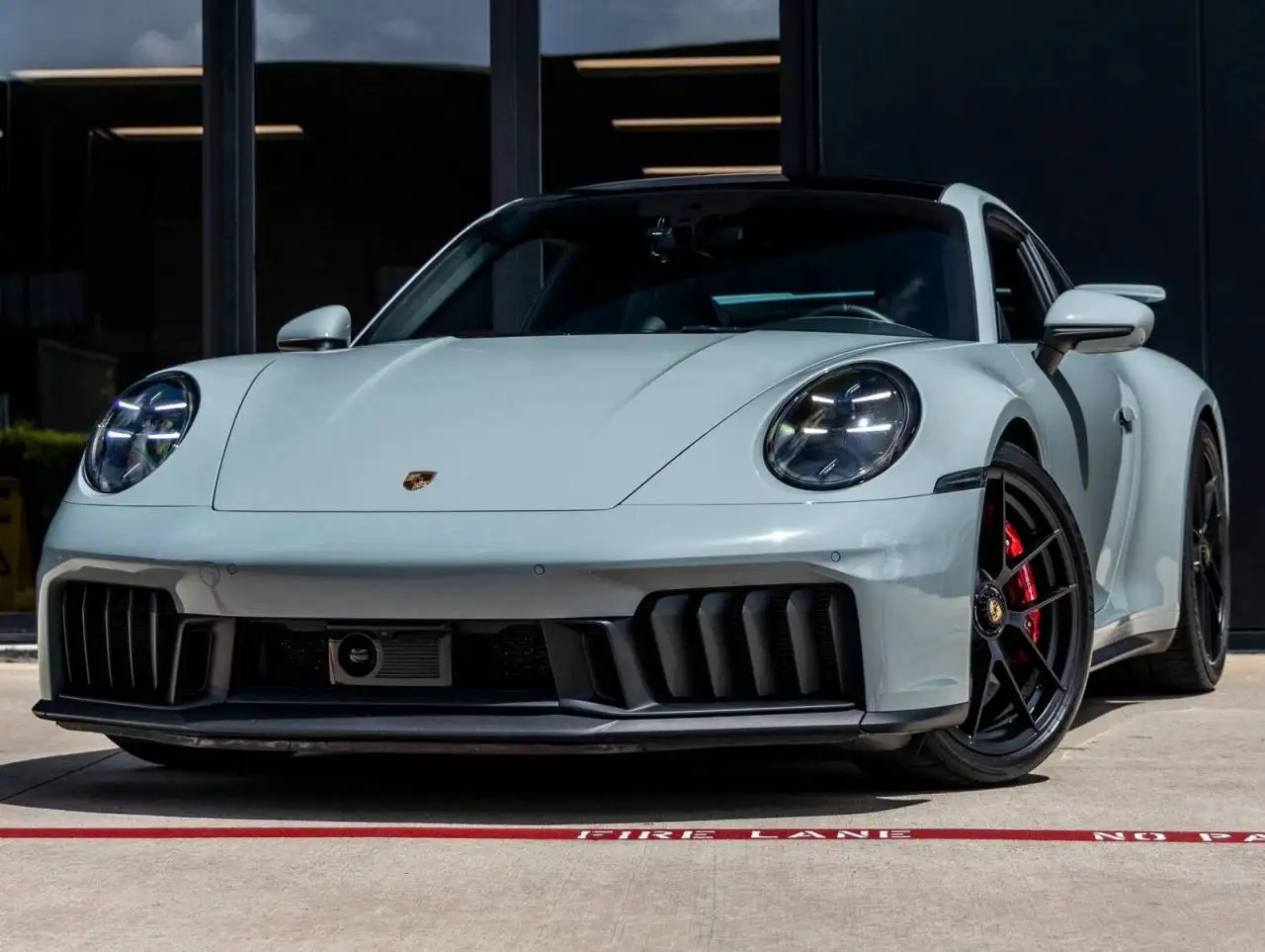 2026 Porsche 911 Carrera 4 GTS Coupe's photo