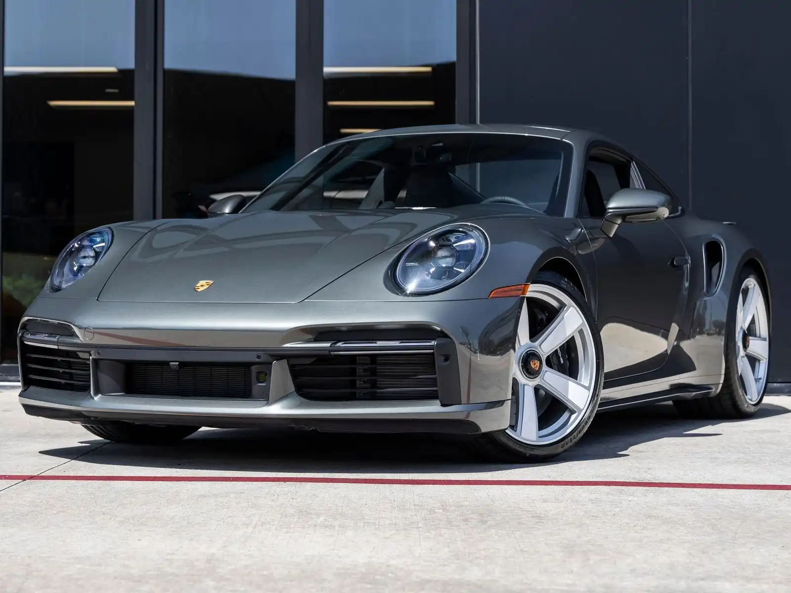 2025 Porsche 911 Turbo 50 Years Coupe's photo