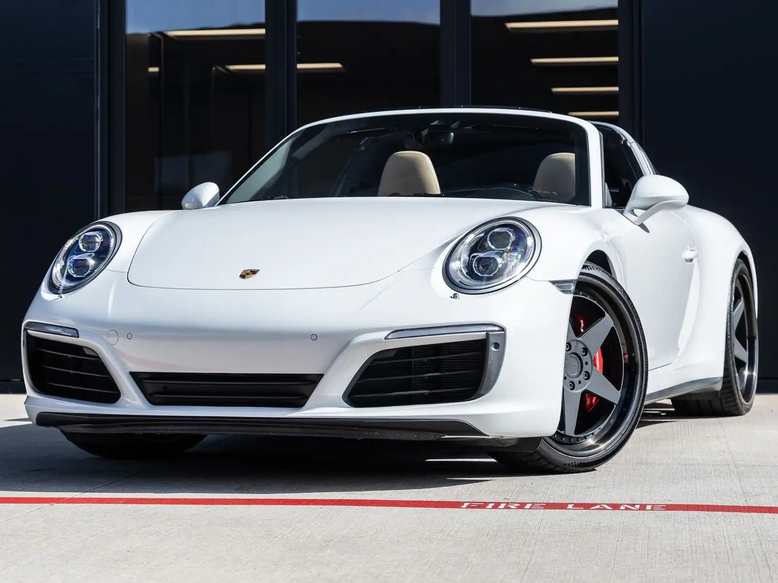 2017 Porsche 911 Targa 4S's photo