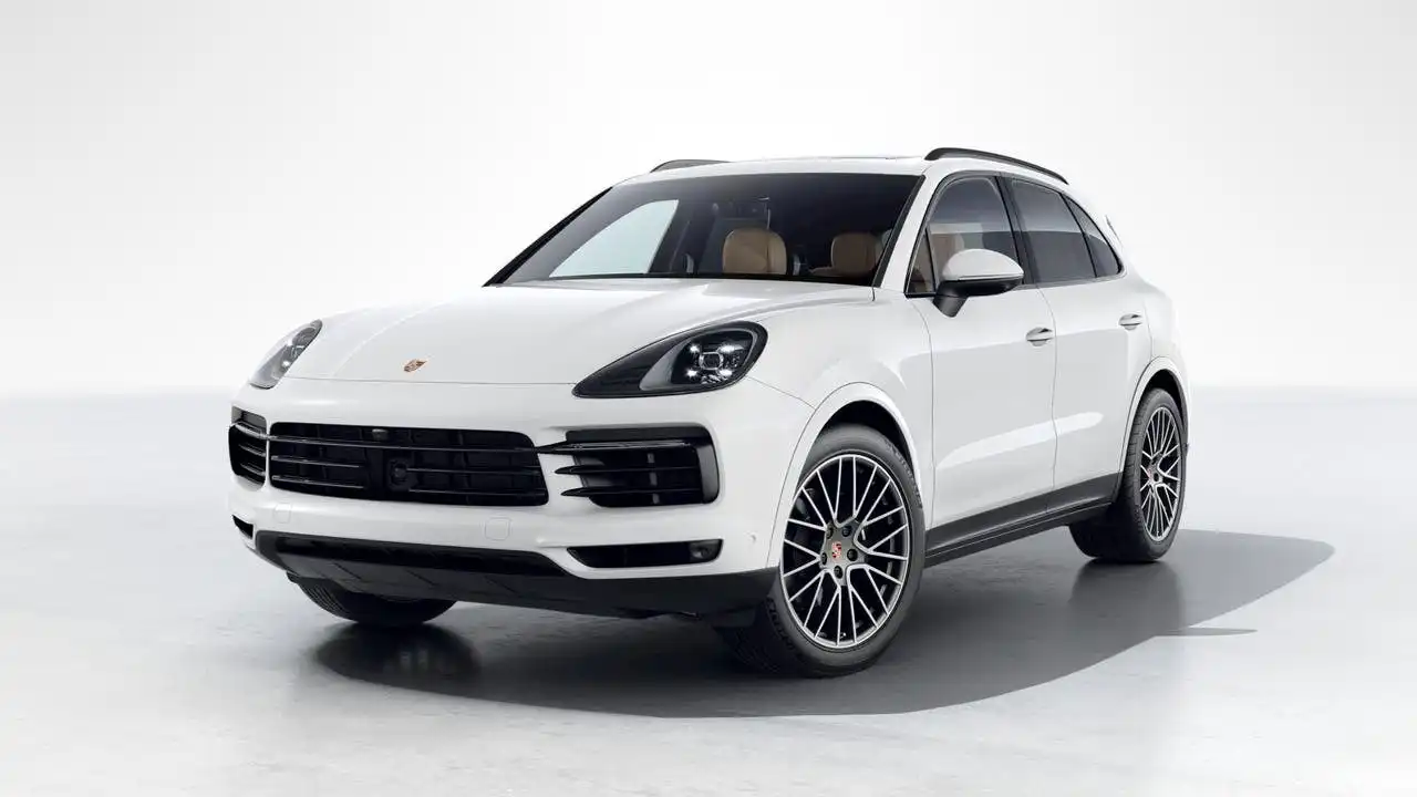 2023 Porsche Cayenne Platinum Edition's photo