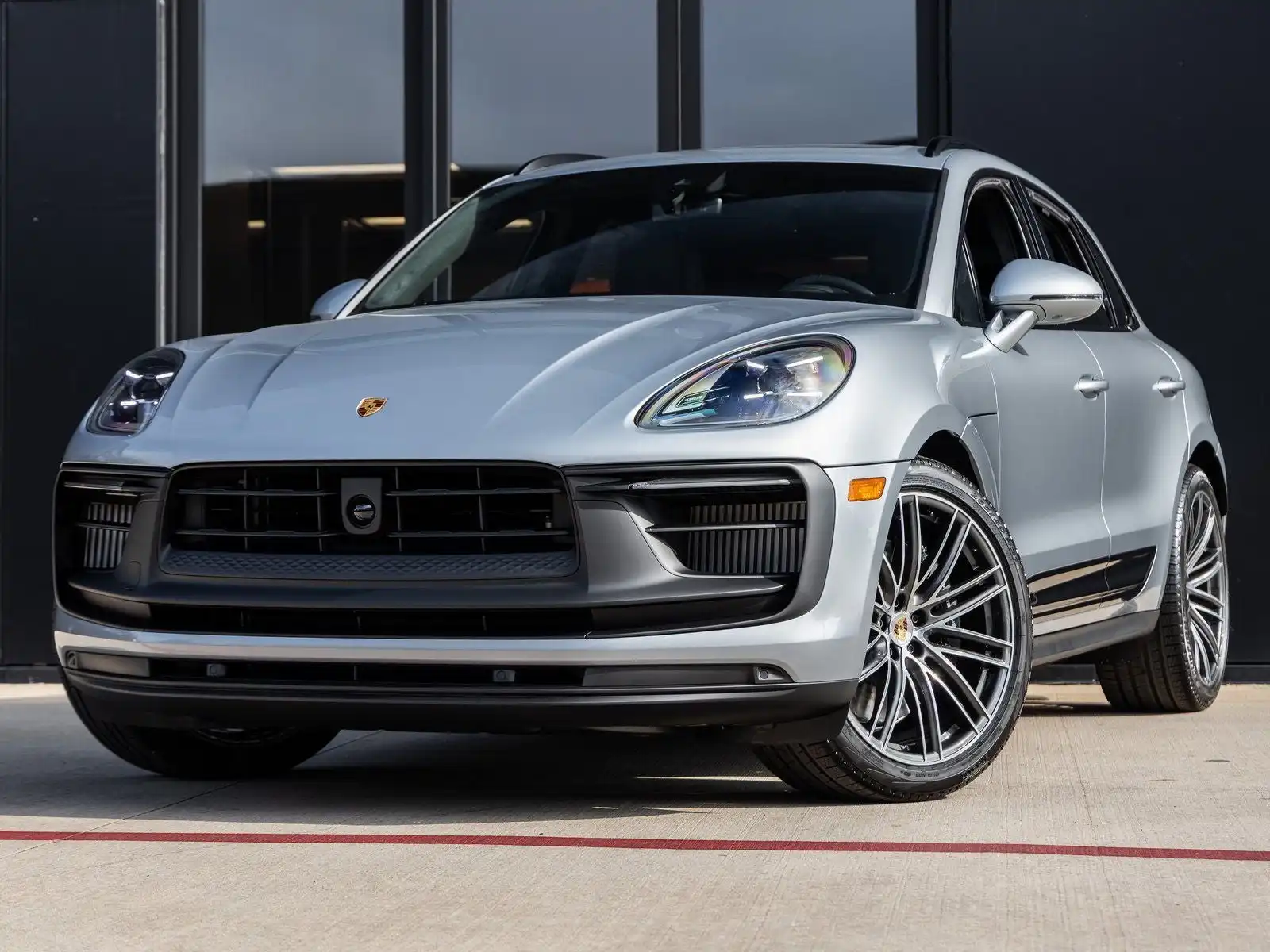 2026 Porsche Macan GTS's photo