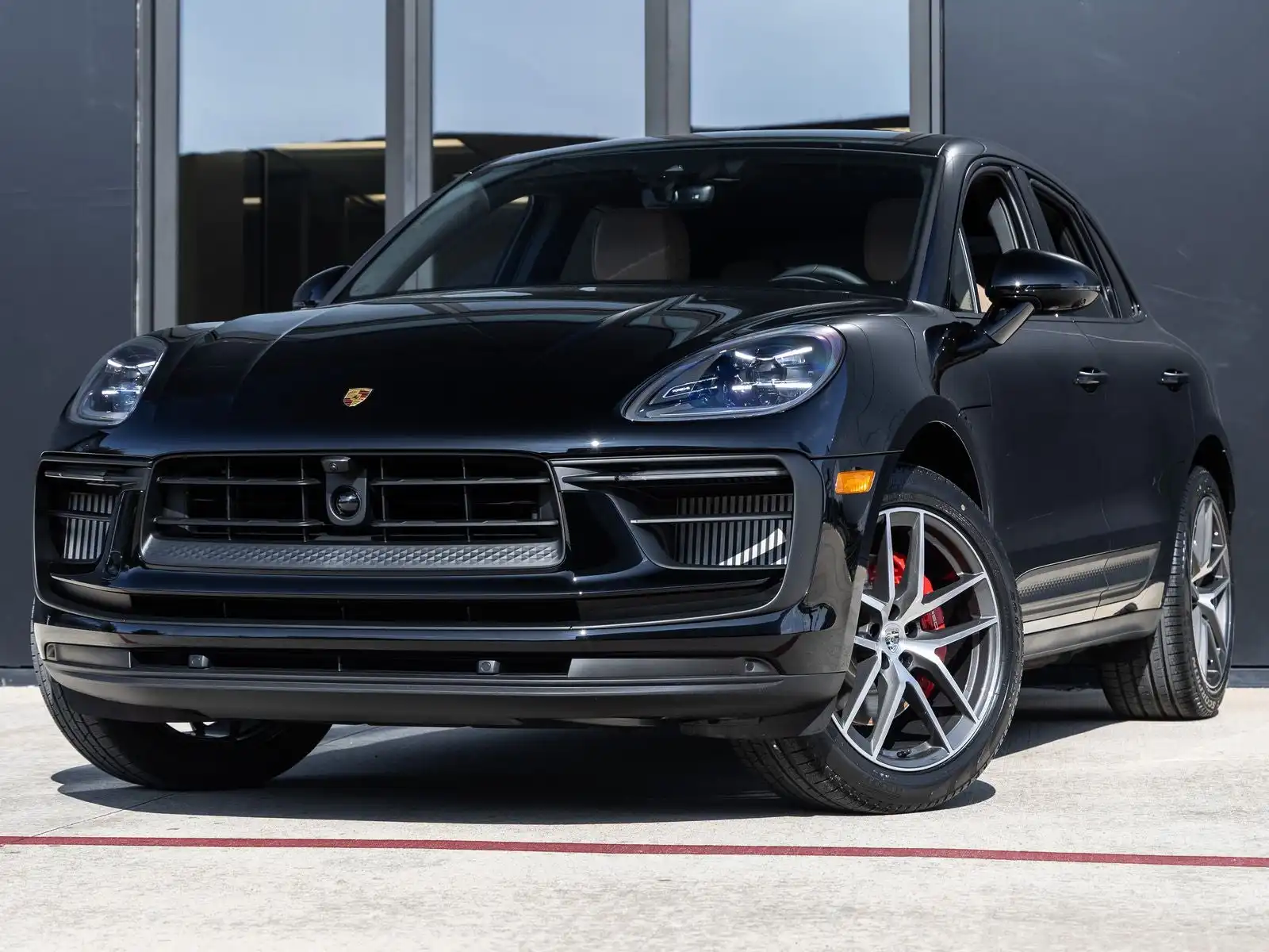 2026 Porsche Macan S's photo