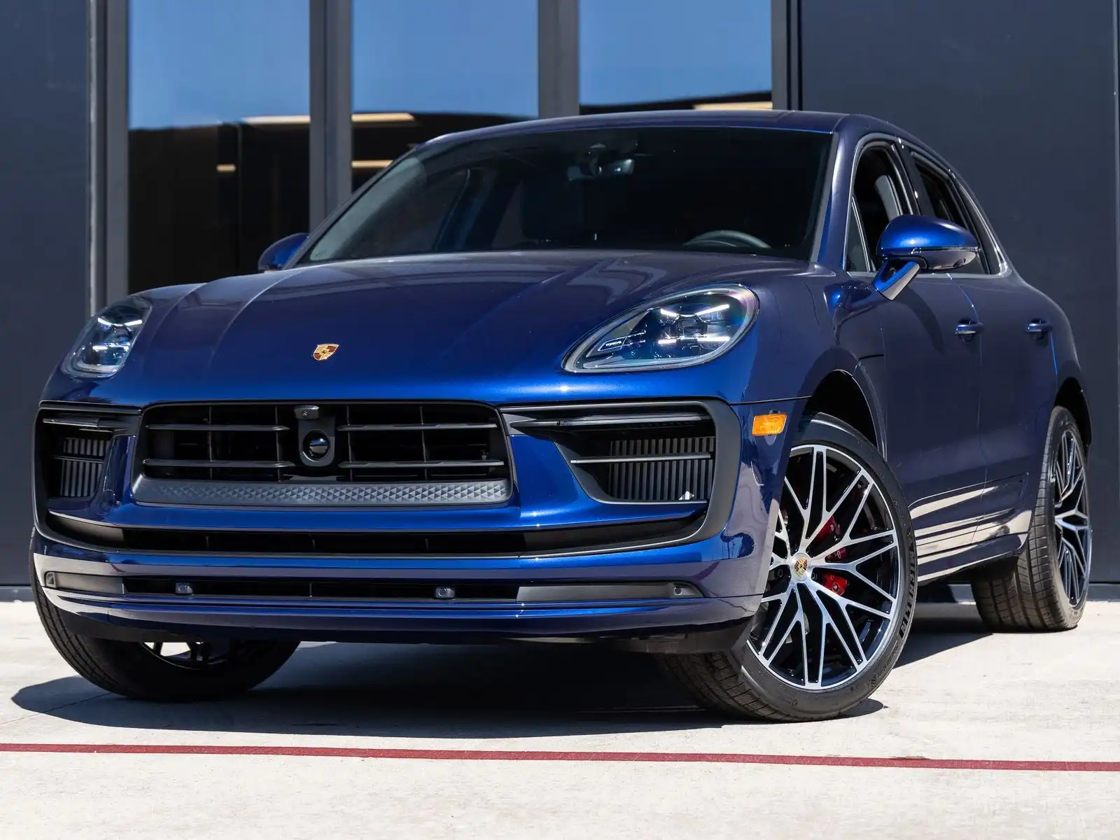 2026 Porsche Macan S's photo