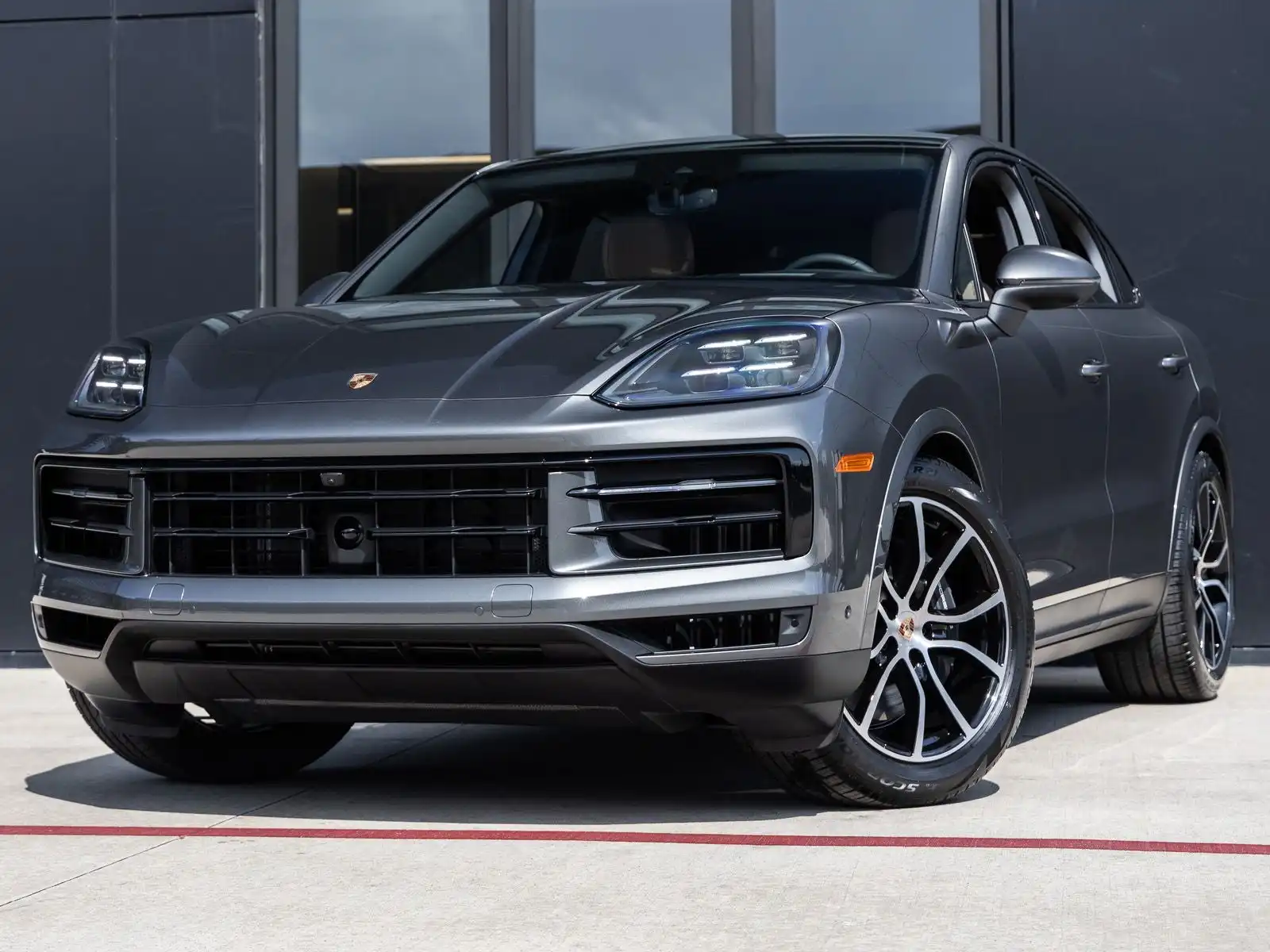 2026 Porsche Cayenne Base's photo