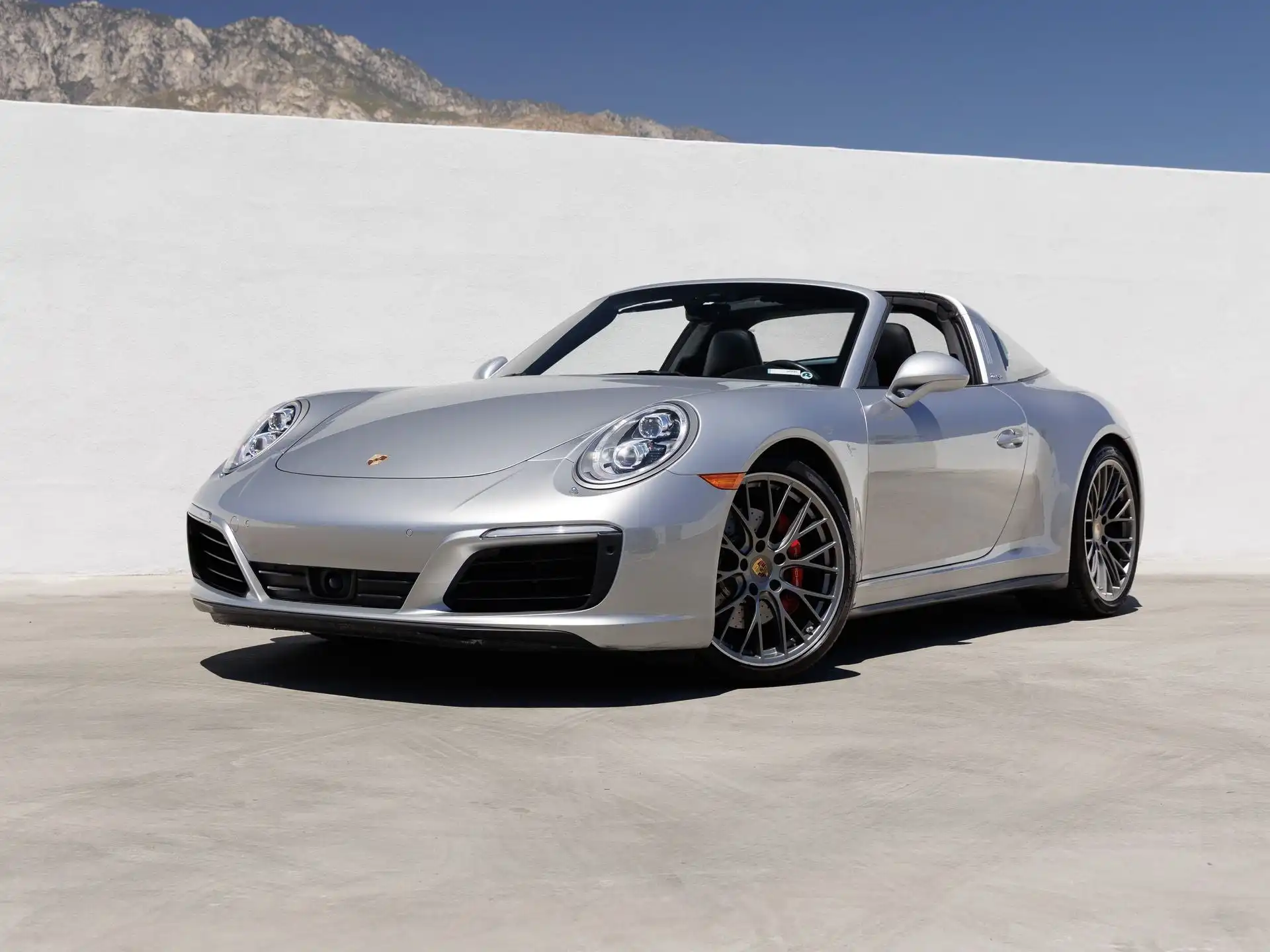 2017 Porsche 911 Targa 4S's photo
