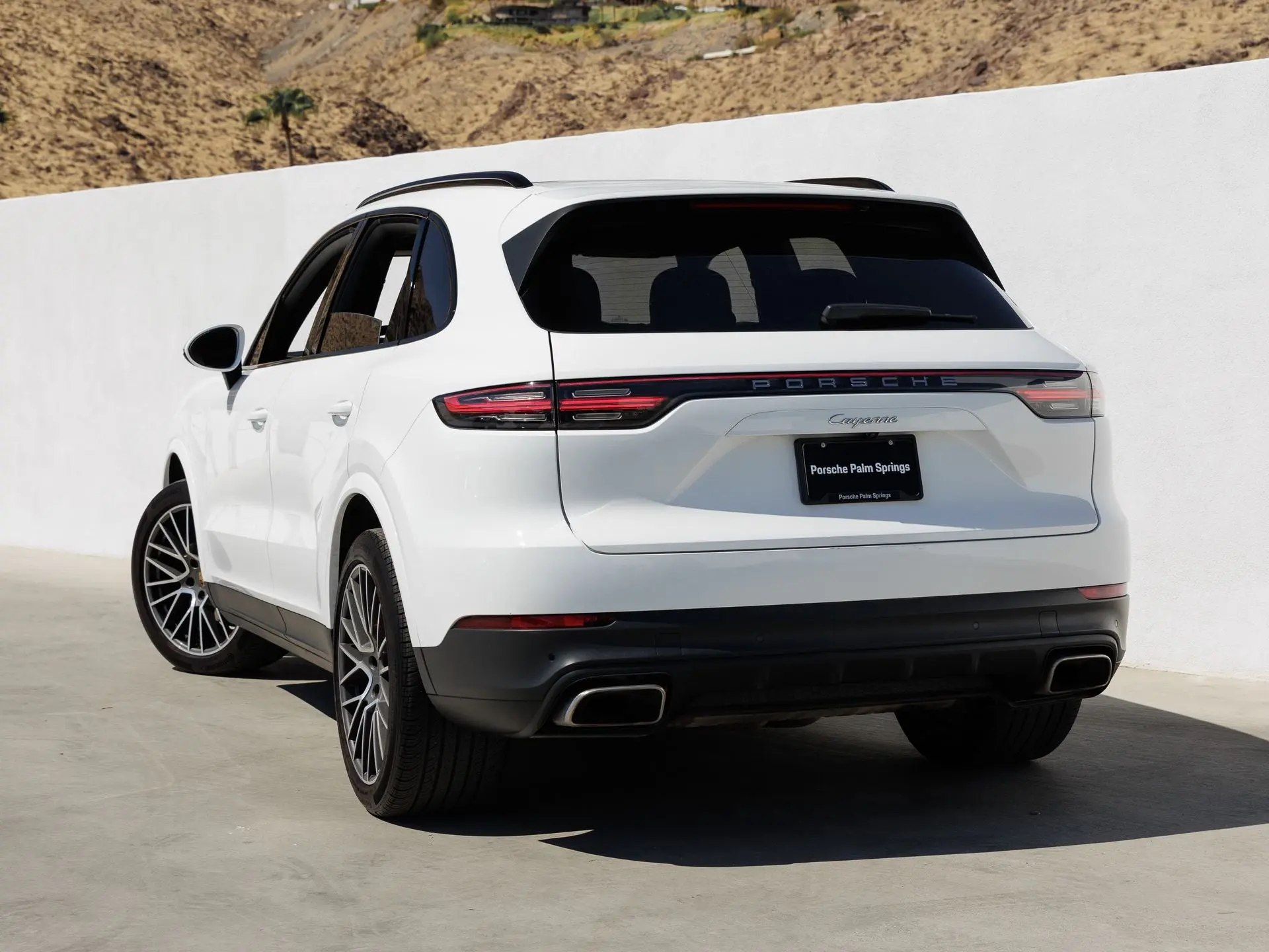 2020 Porsche Cayenne Cayenne photo 3