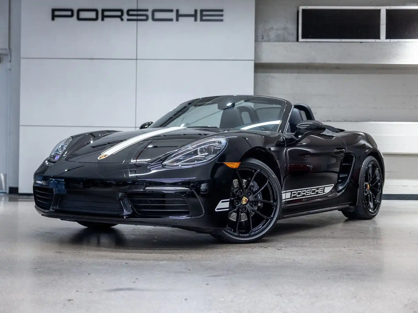 2024 Porsche 718 Boxster Style Edition's photo