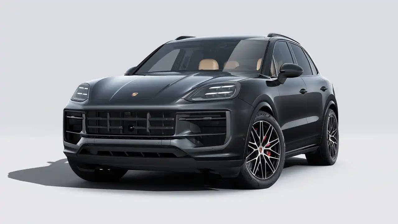 2025 Porsche Cayenne S's photo