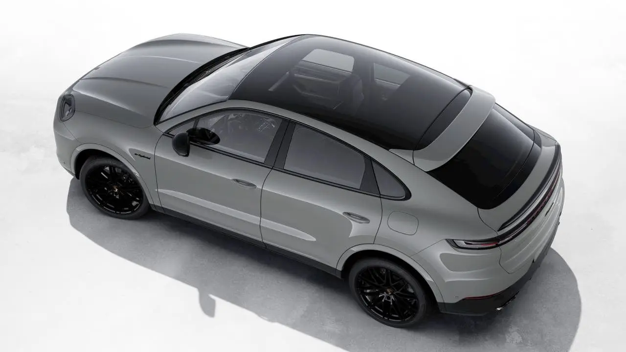 2024 Porsche Cayenne E-Hybrid photo 4