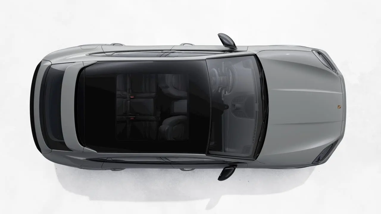 2024 Porsche Cayenne E-Hybrid photo 5