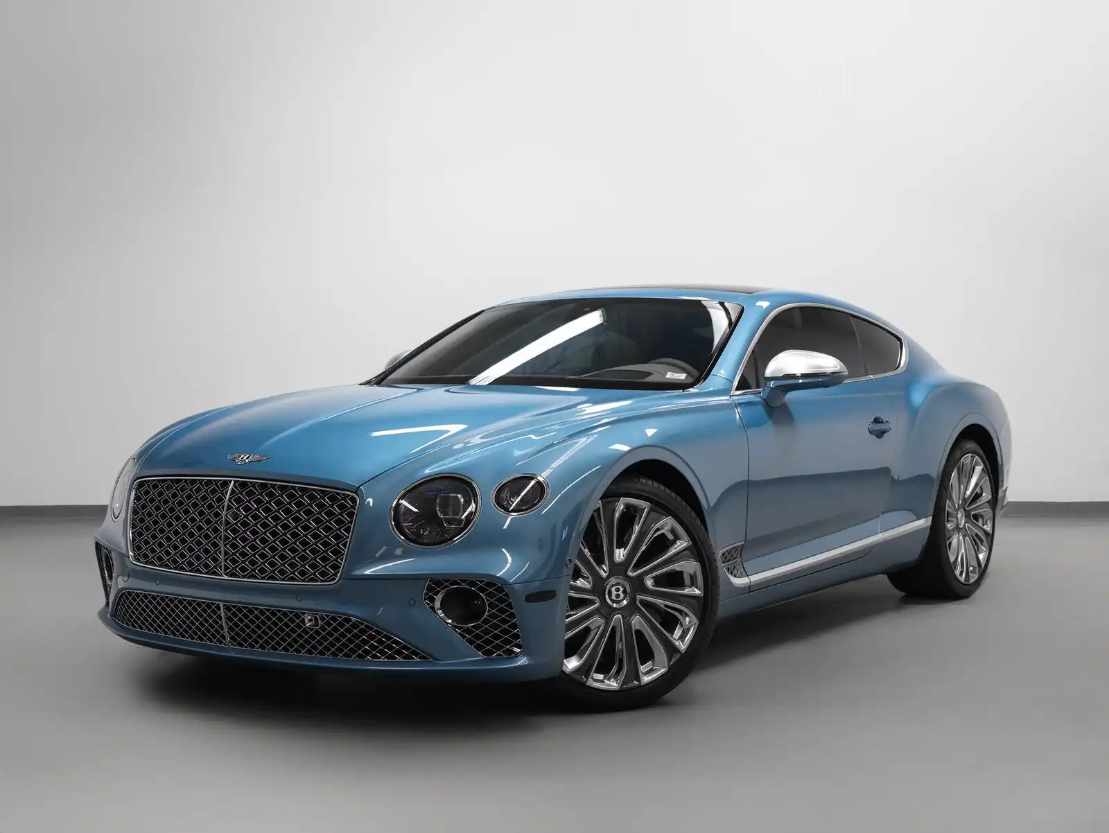 2022 Bentley Continental GT V8 Mulliner's photo