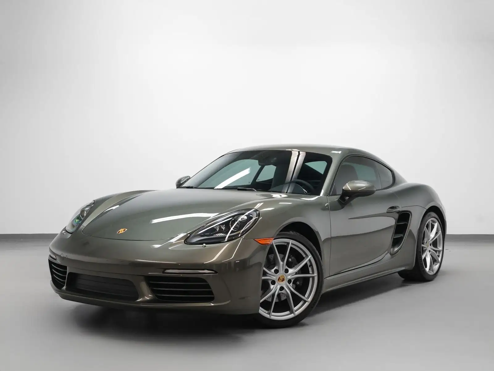 2025 Porsche 718 Cayman's photo