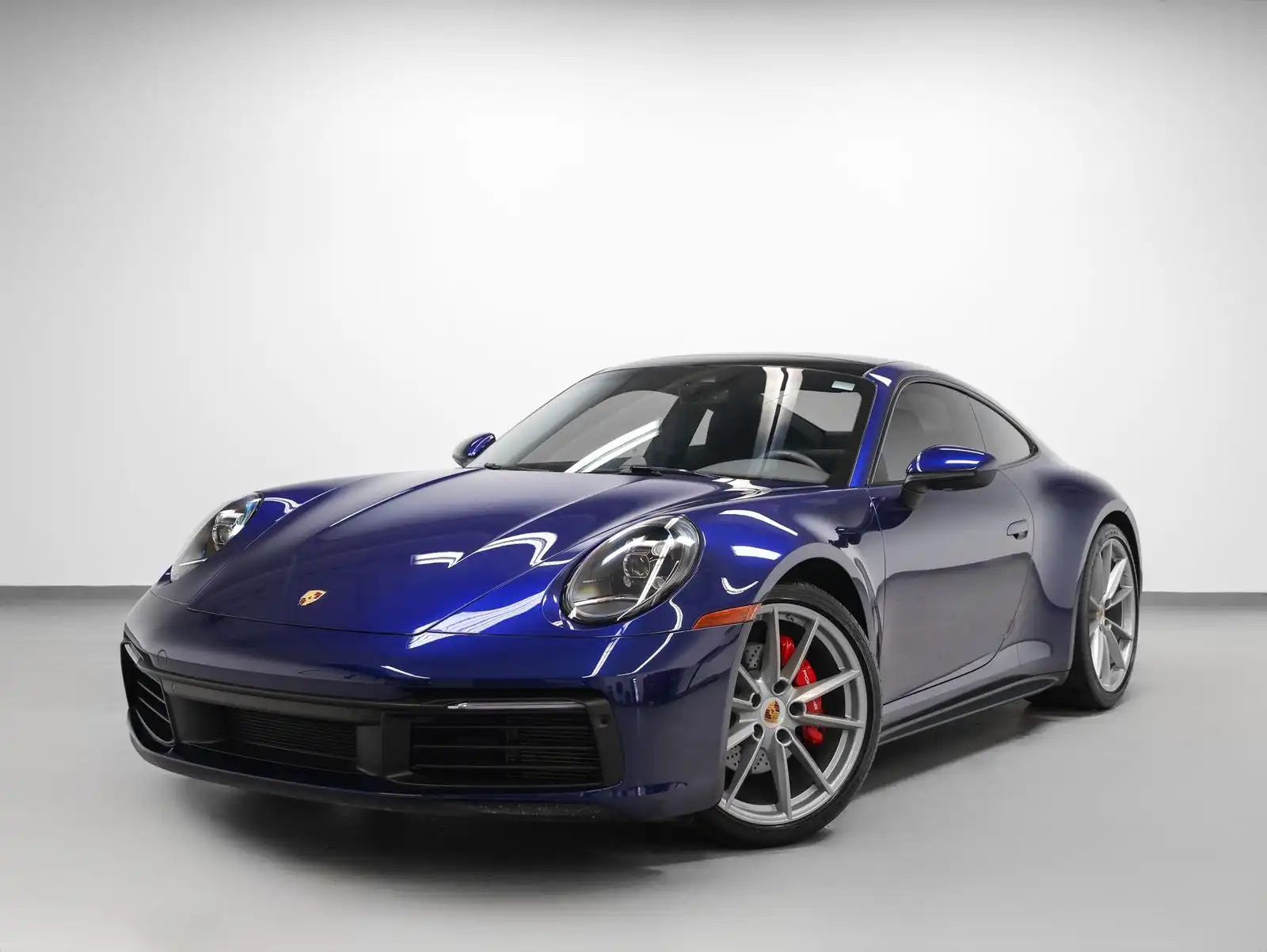 2021 Porsche 911 Carrera 4 Coupe's photo