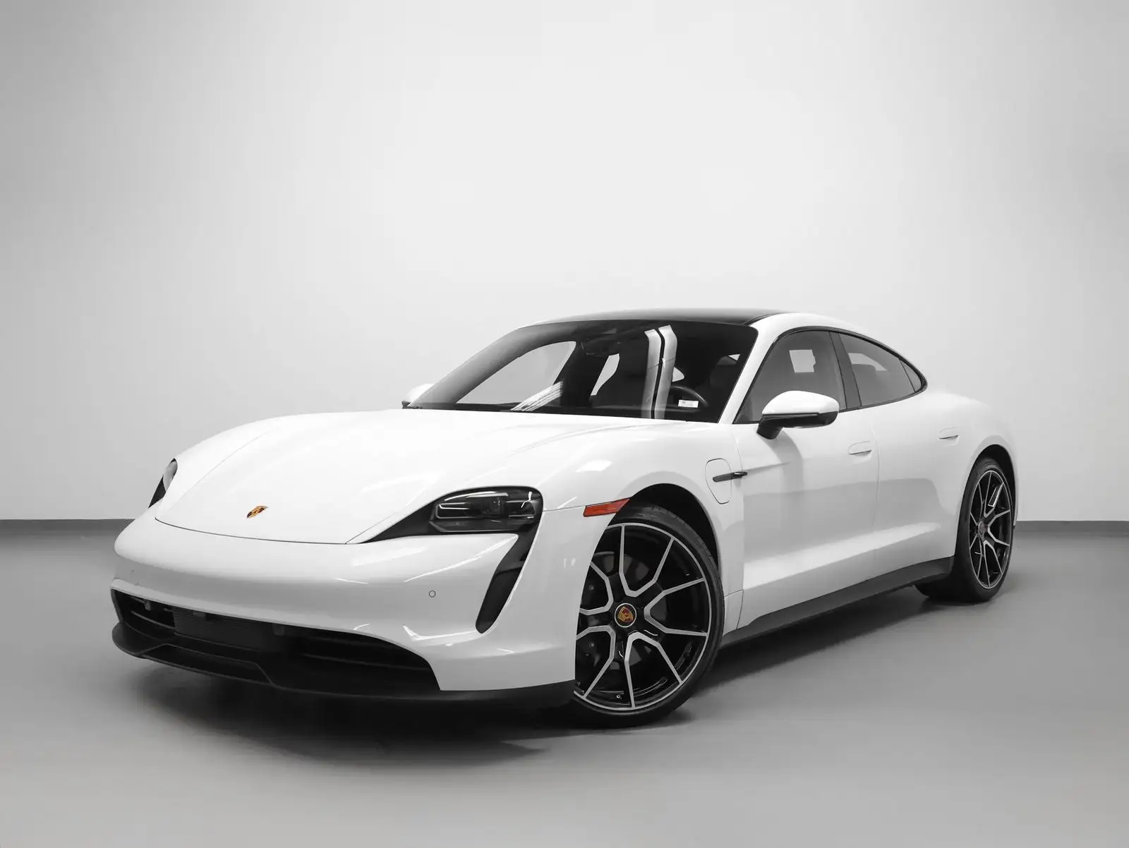 2023 Porsche Taycan Base photo 1